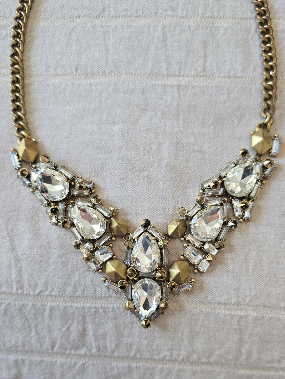 Stella & Dot Zora Crystal Statement Necklace in Gold